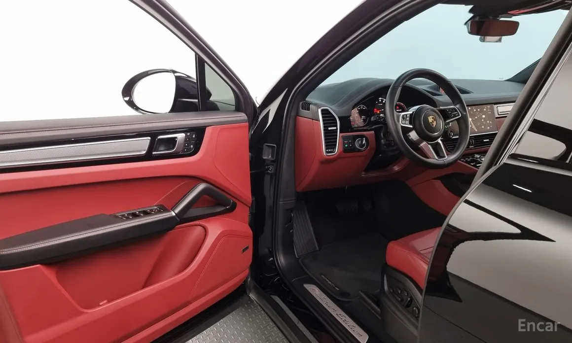 Фото 11 - Porsche Cayenne