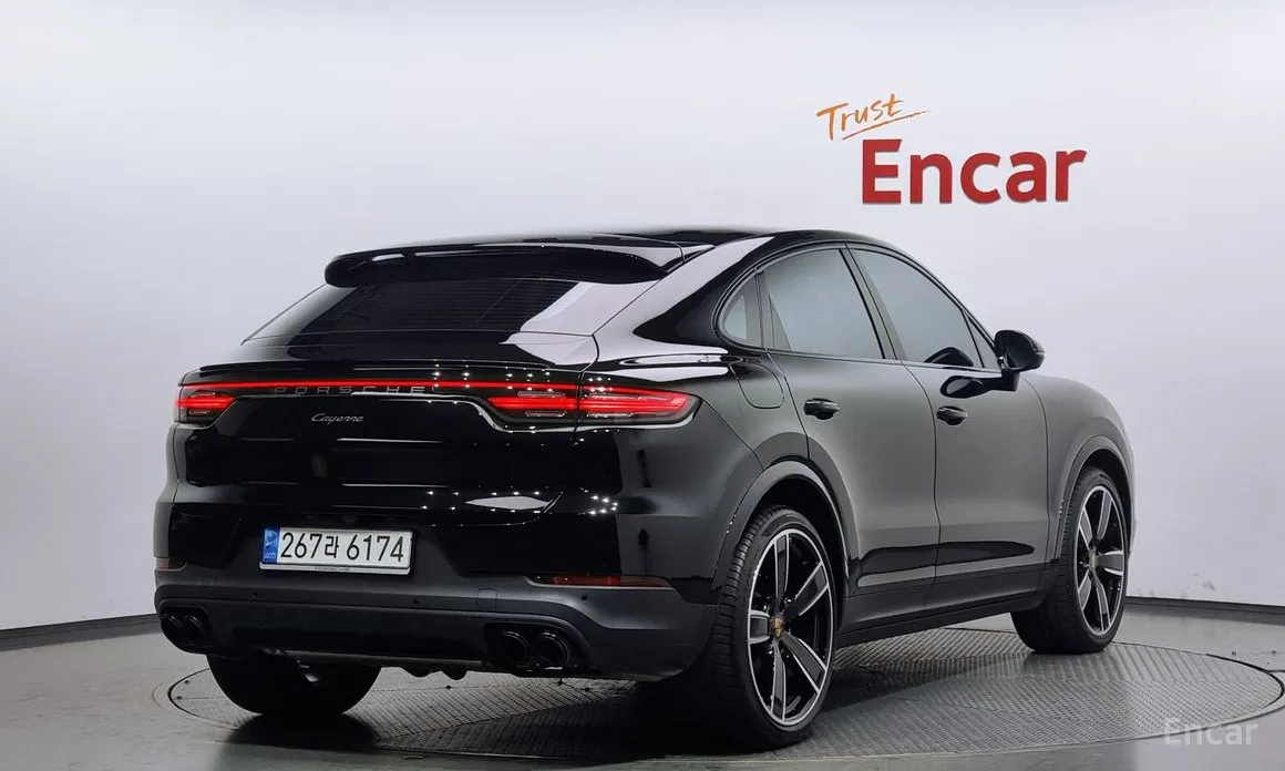 Фото 2 - Porsche Cayenne