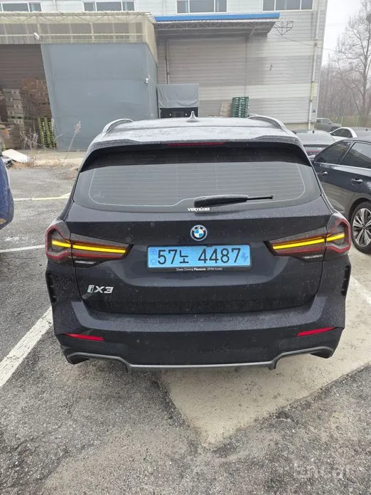 Фото 2 - BMW iX3