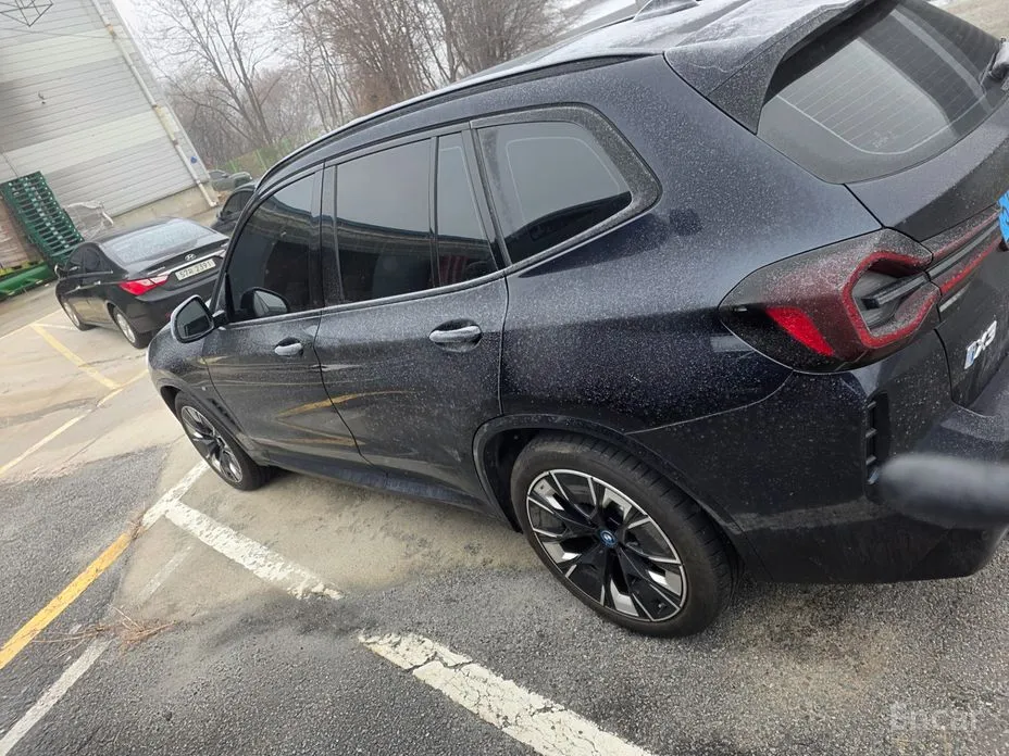 Фото 3 - BMW iX3