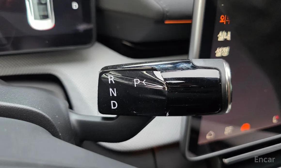 Фото 9 - Polestar 4