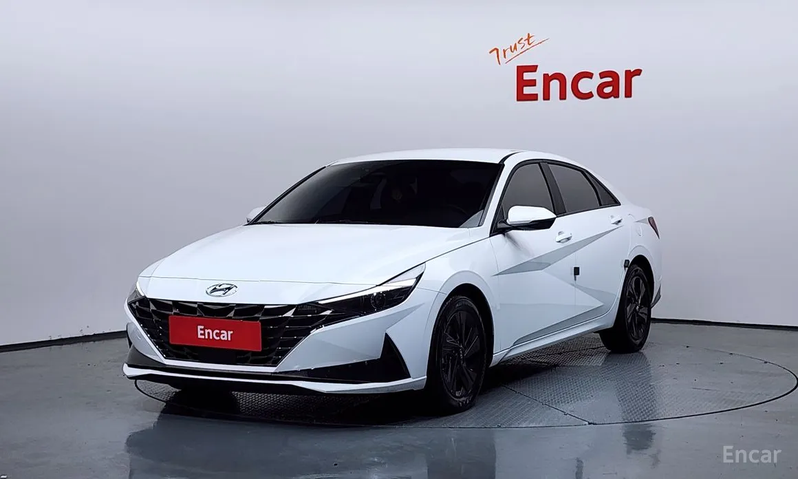 Фото 1 - Hyundai Avante