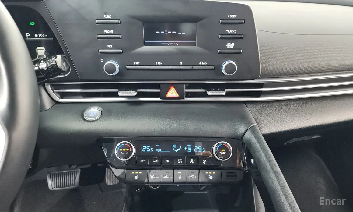 Фото 14 - Hyundai Avante