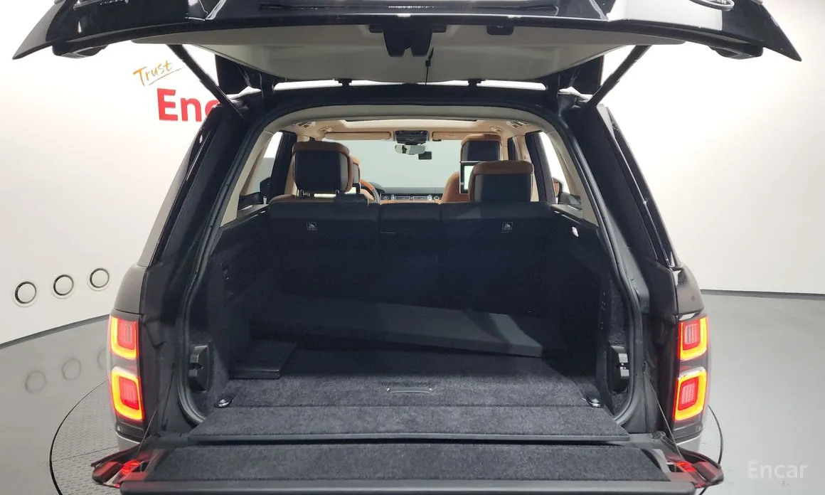 Фото 20 - Land Rover Range Rover