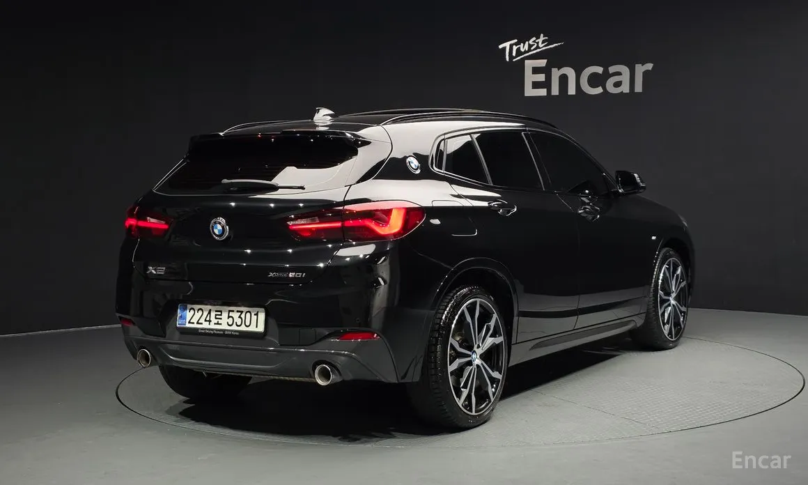 Фото 2 - BMW X2 (F39)