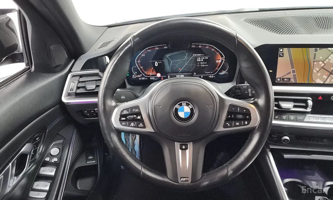 Photo 13 - BMW 3 Series