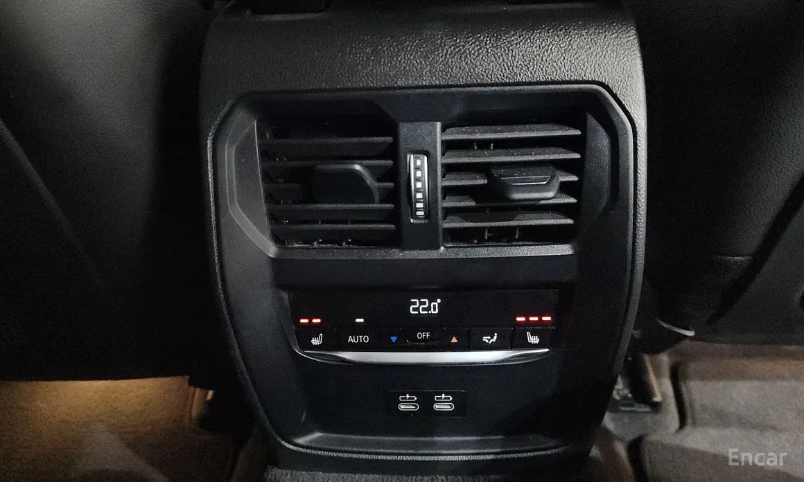 Photo 19 - BMW 3 Series