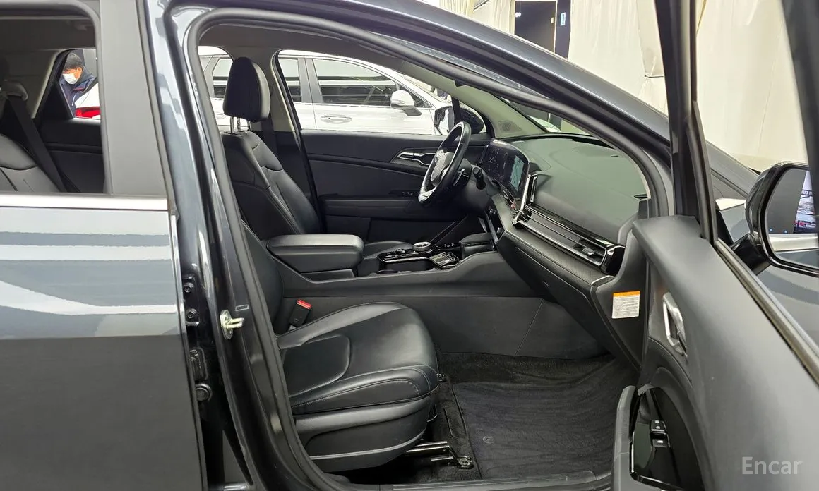 Фото 11 - Kia Sportage