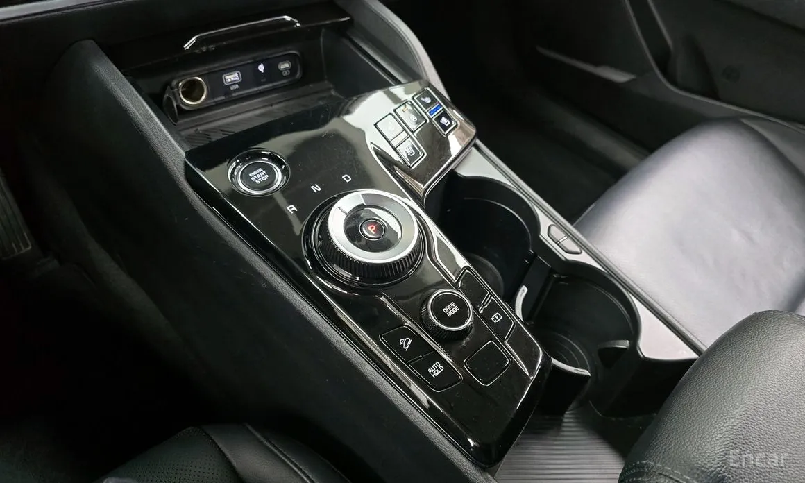 Фото 9 - Kia Sportage