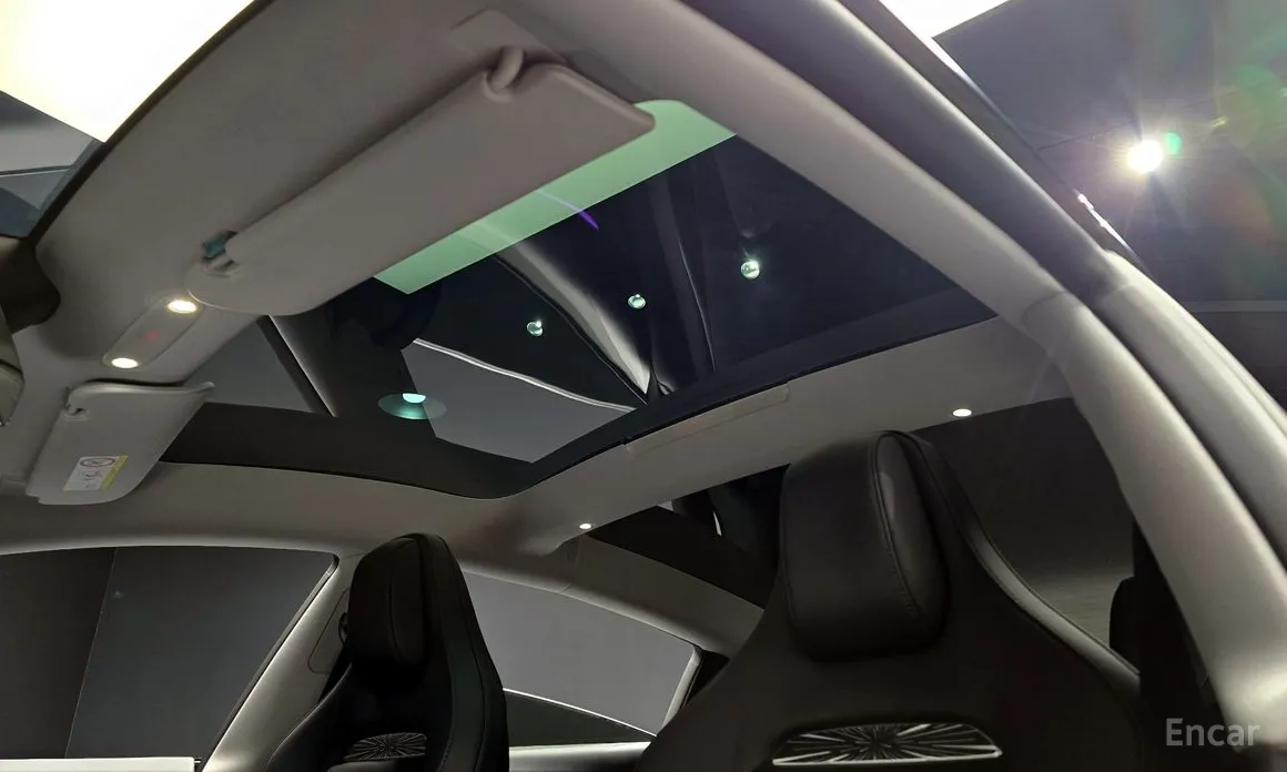 Фото 18 - Tesla Model 3