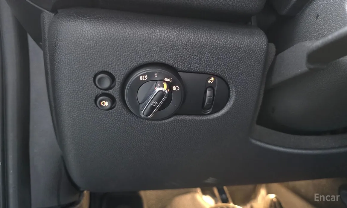 Фото 13 - Mini Cooper