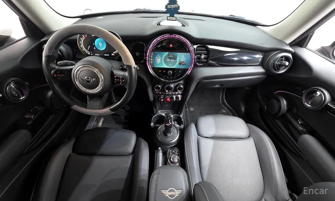 Фото 7 - Mini Cooper