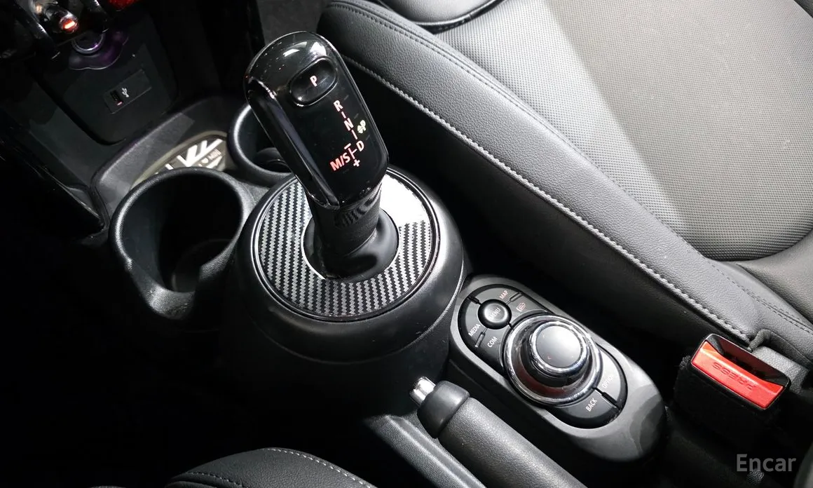 Фото 9 - Mini Cooper