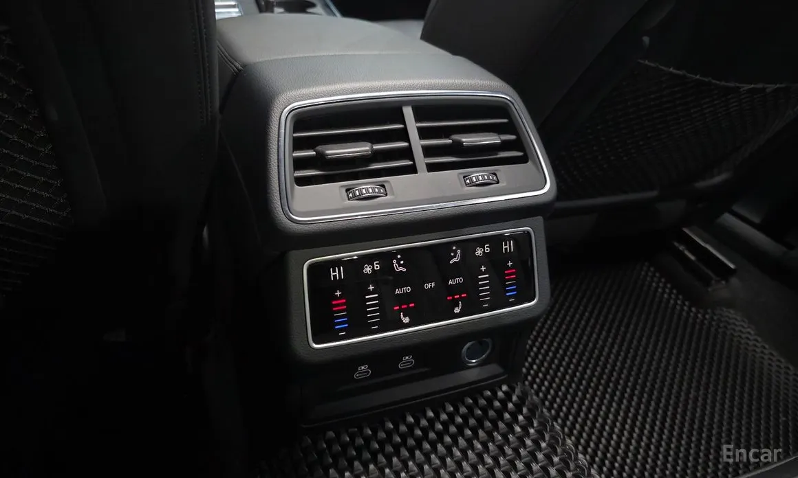 Фото 18 - Audi A6