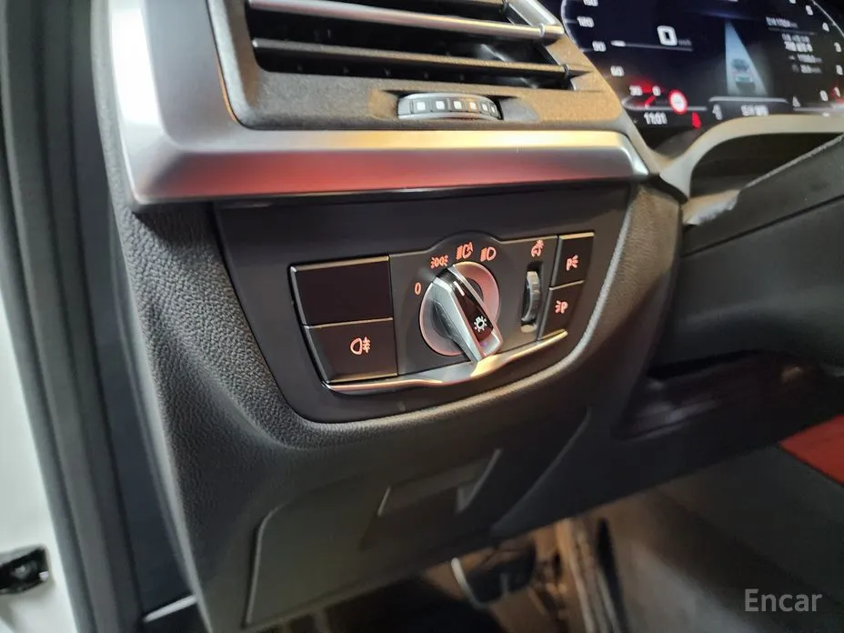 Фото 17 - BMW X3 M