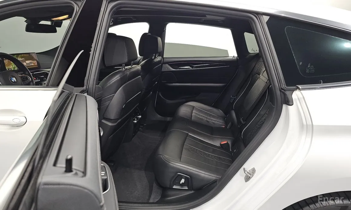 Photo 11 - BMW Gran Turismo