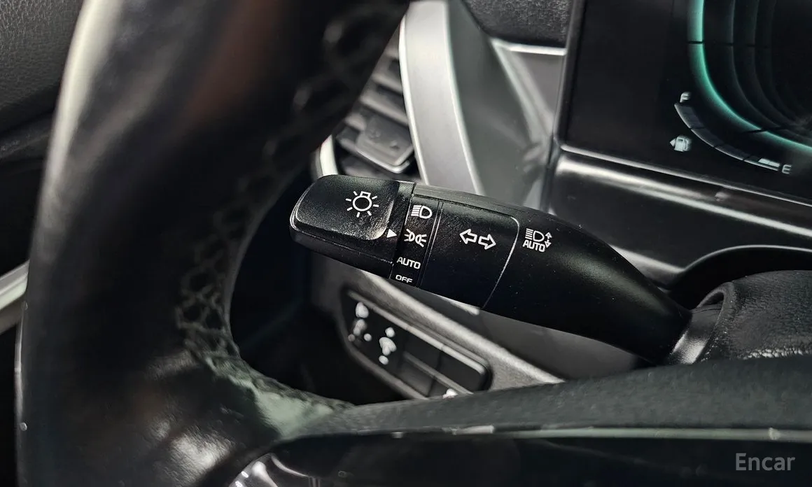 Фото 14 - Kia Seltos