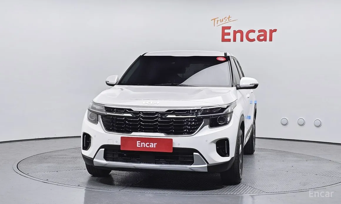 Фото 3 - Kia Seltos