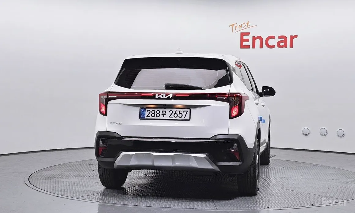 Фото 4 - Kia Seltos