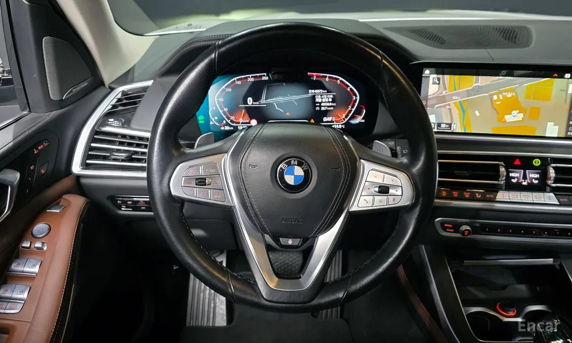 Фото 13 - BMW X7