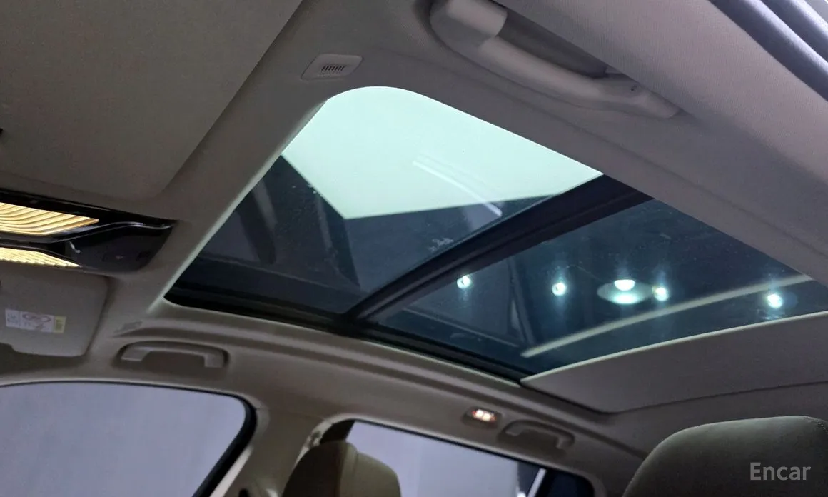 Фото 18 - BMW X7