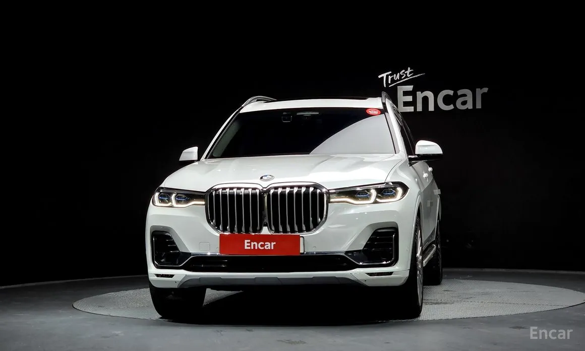 Фото 3 - BMW X7