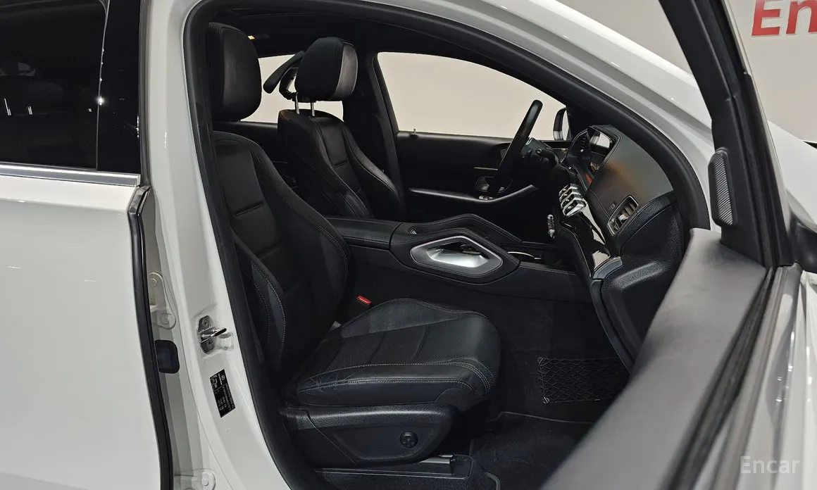 Фото 10 - Mercedes-Benz GLE-Class