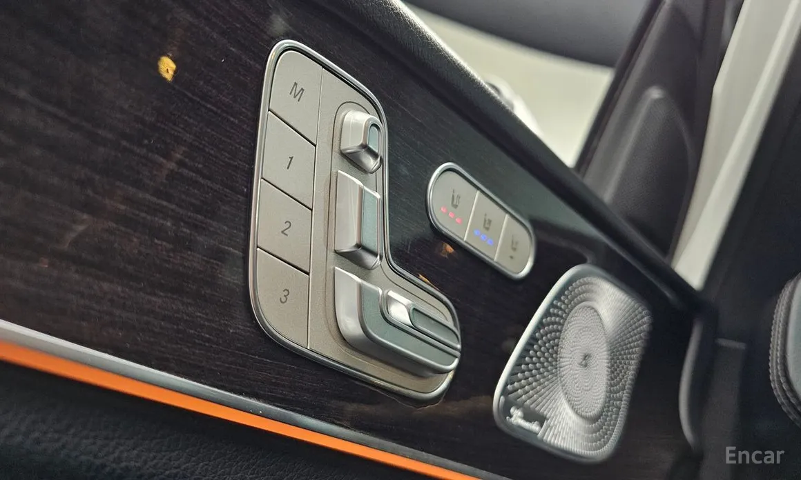 Фото 19 - Mercedes-Benz GLE-Class