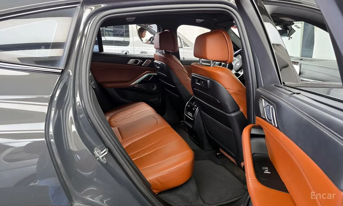 Фото 12 - BMW X6