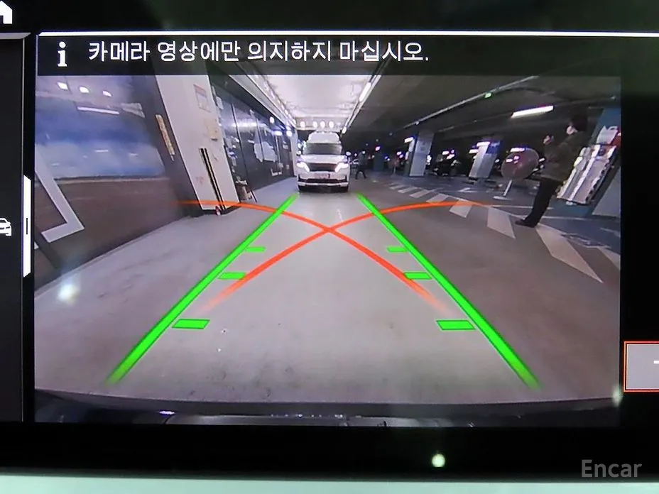 Photo 15 - BMW 3 Series