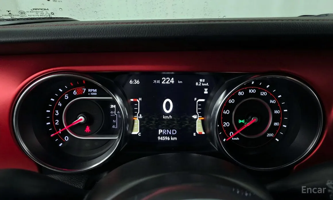 Фото 8 - Jeep Wrangler