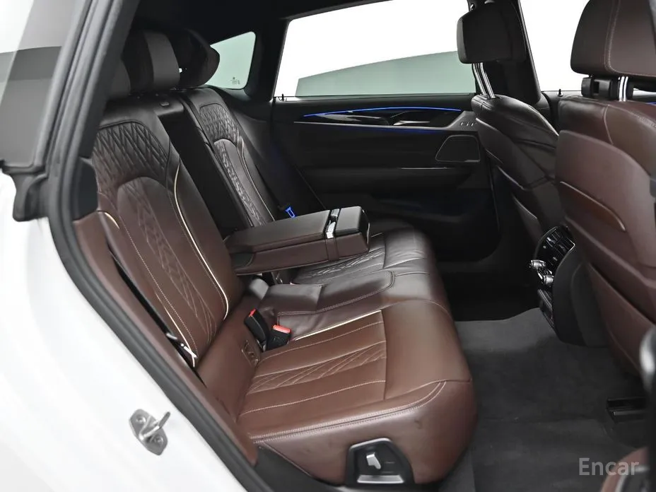 Фото 12 - BMW Gran Turismo