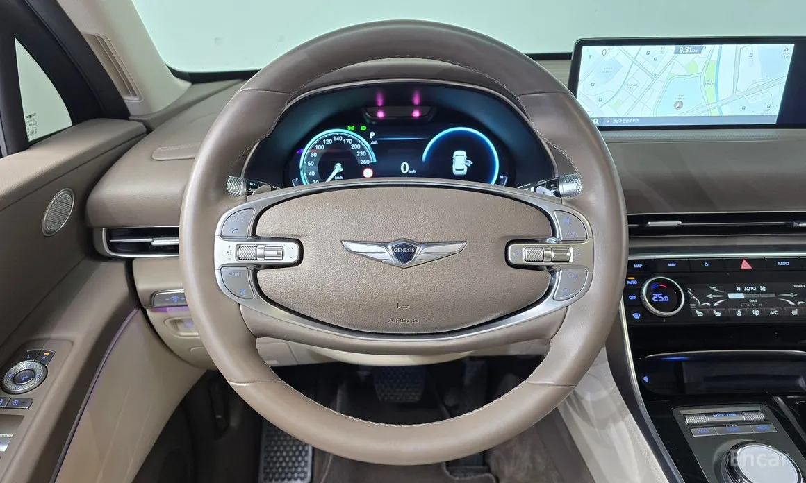 Фото 13 - Genesis GV80