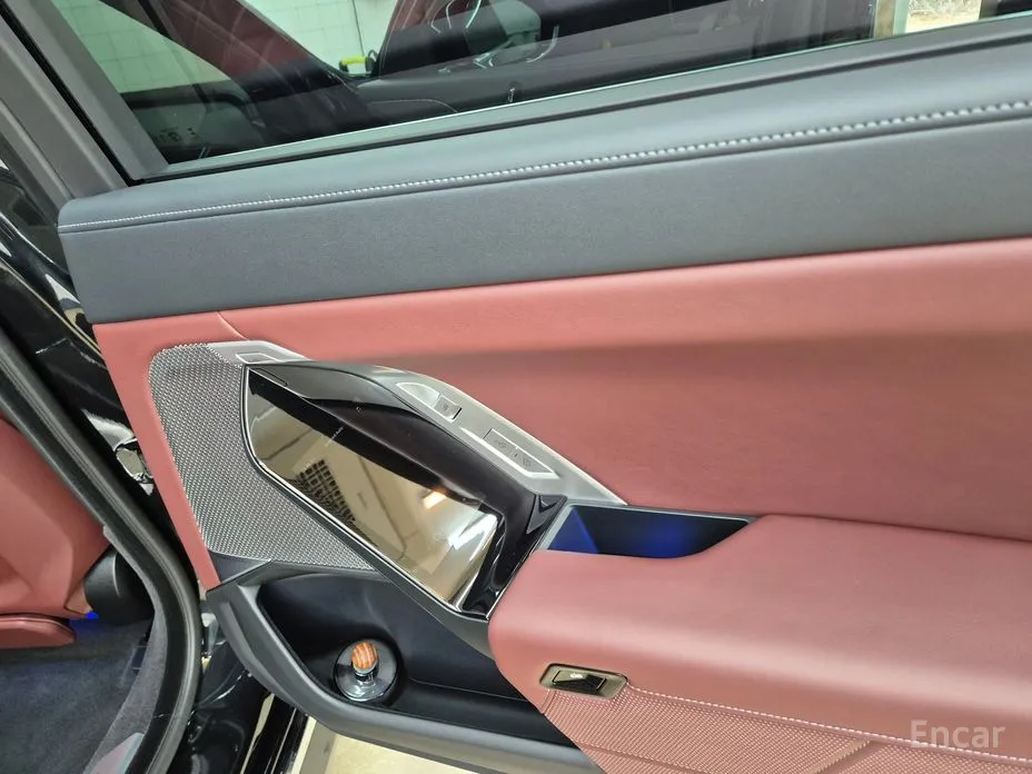 Фото 11 - BMW 7 Series