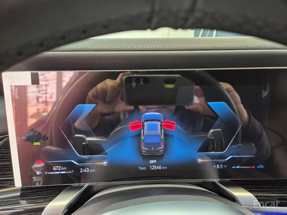 Фото 8 - BMW 7 Series