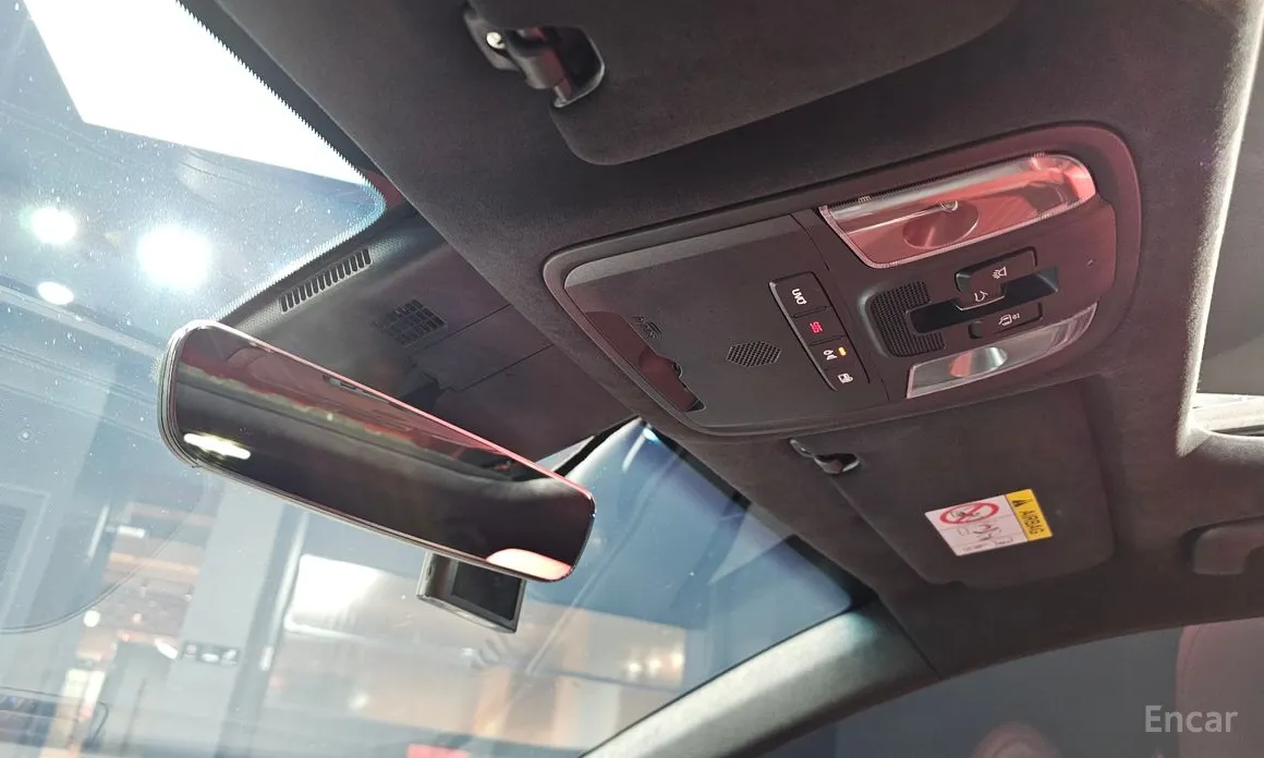 Фото 14 - Kia Stinger