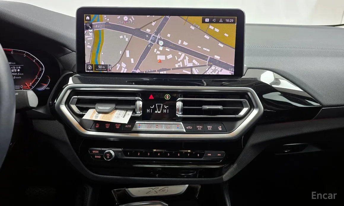 Фото 14 - BMW X4