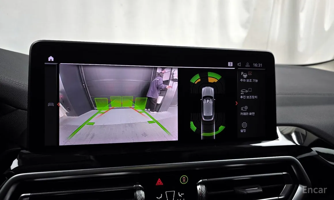 Фото 15 - BMW X4