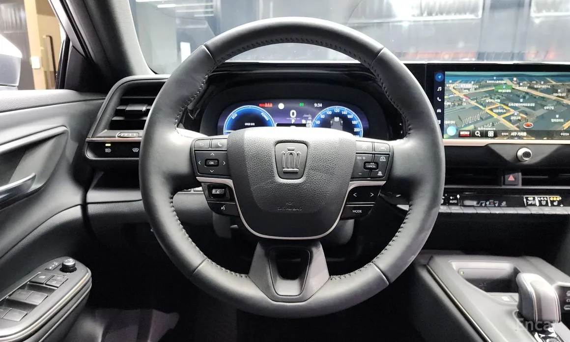 Фото 13 - Toyota Crown