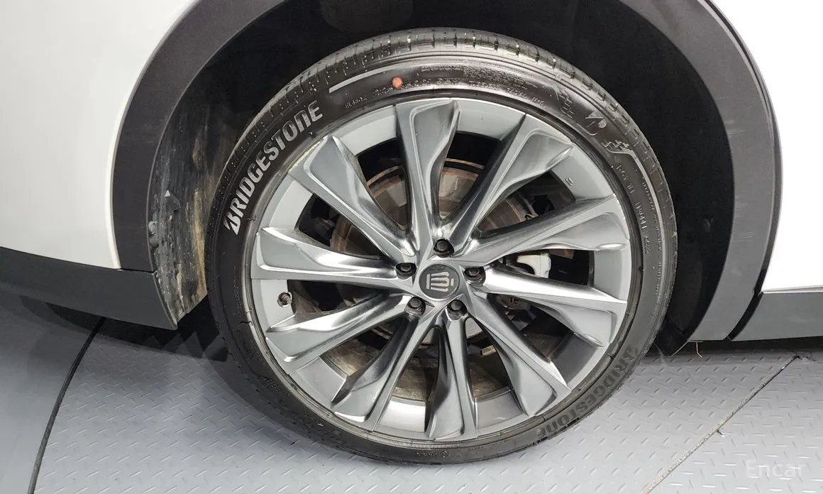 Фото 5 - Toyota Crown