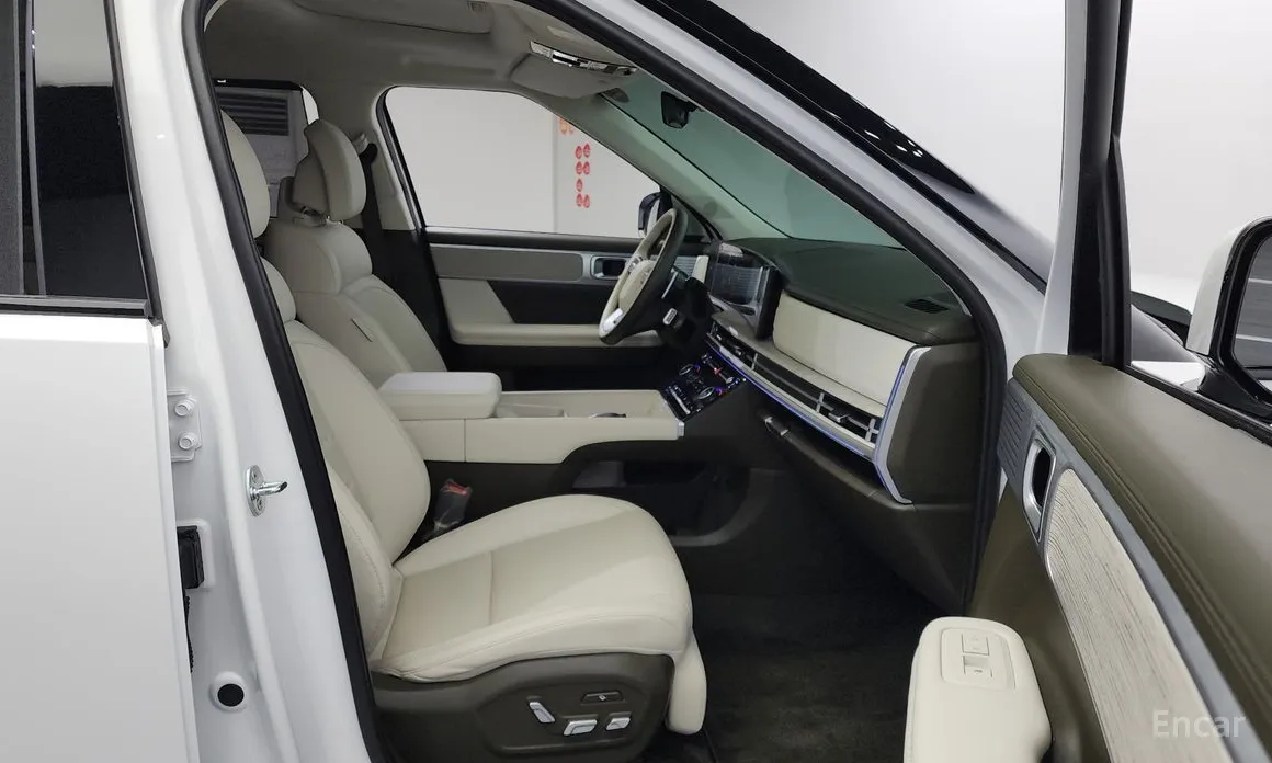 Фото 12 - Hyundai Santa Fe