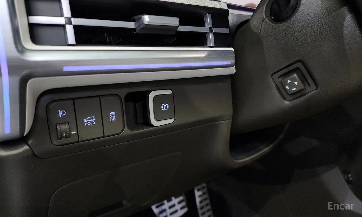 Фото 13 - Hyundai Santa Fe