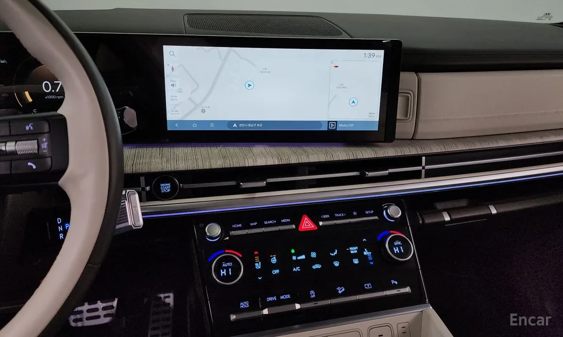 Фото 15 - Hyundai Santa Fe