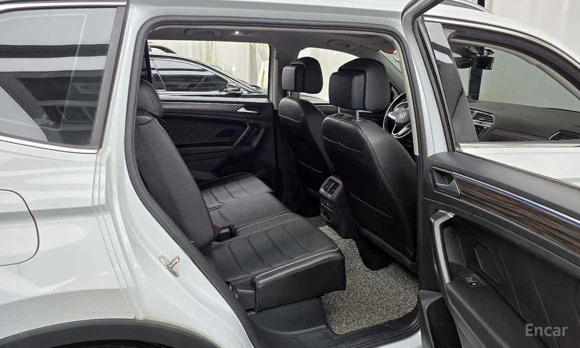 Фото 12 - Volkswagen Tiguan