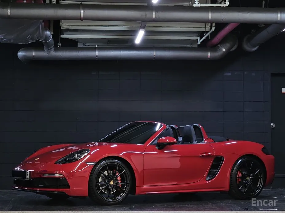 Фото 3 - Porsche 718