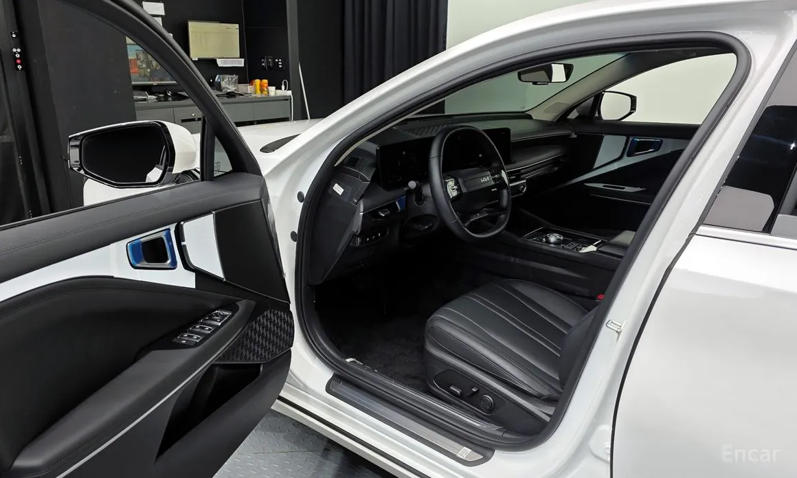 Фото 10 - Kia K8