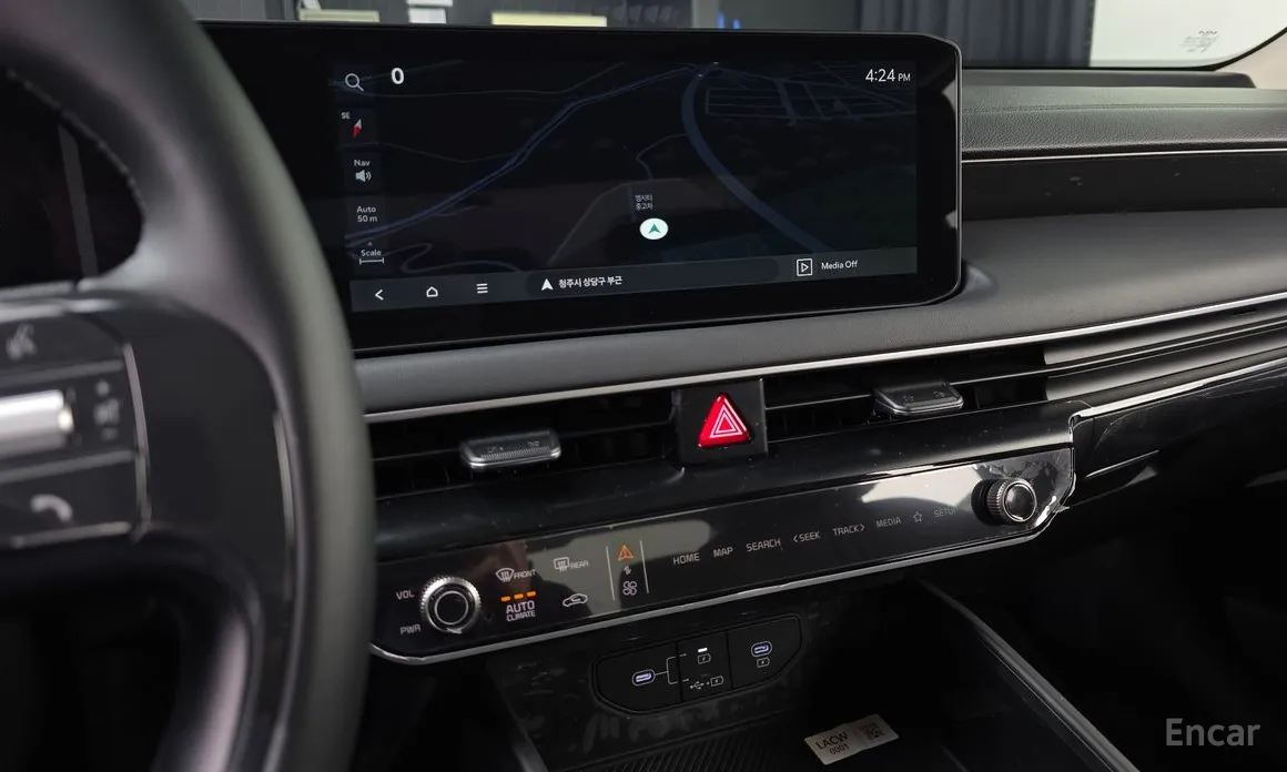 Фото 15 - Kia K8