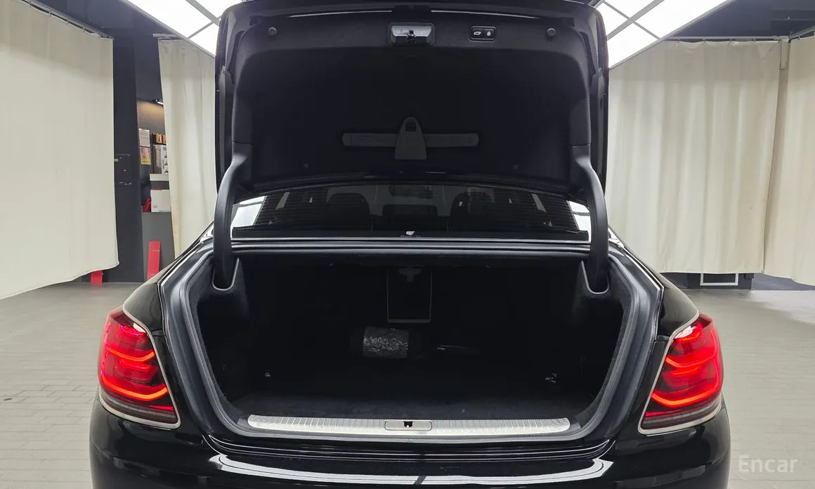 Фото 20 - Kia K9