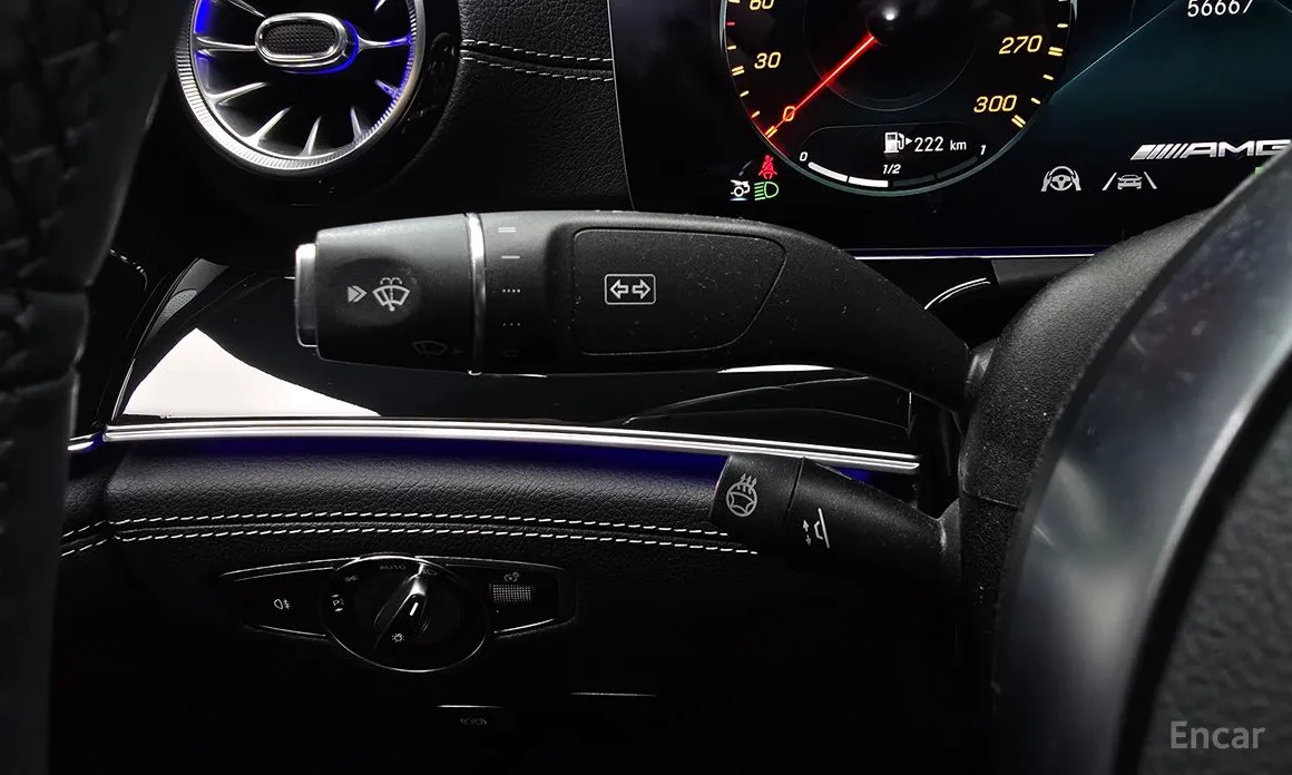 Фото 17 - Mercedes-Benz AMG GT