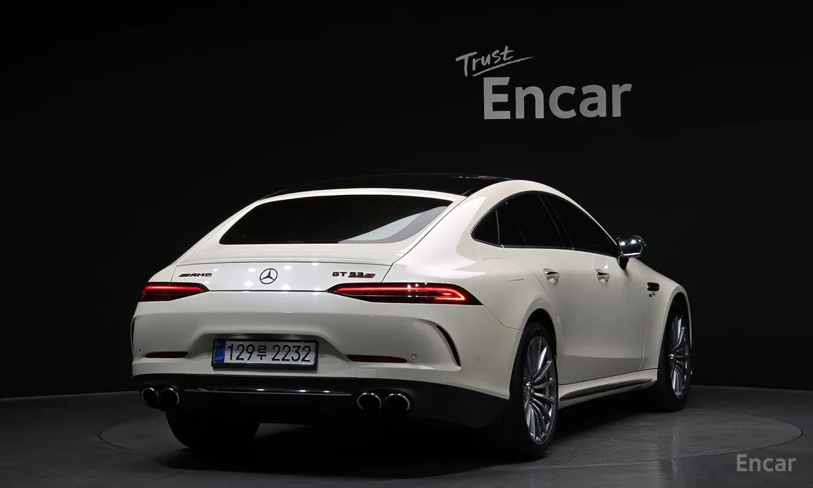 Фото 2 - Mercedes-Benz AMG GT